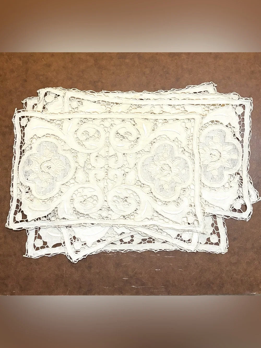 Vintage- 🤍 7 Lace Embroidered Linen Doily Rectangular Table Accent in Ivory